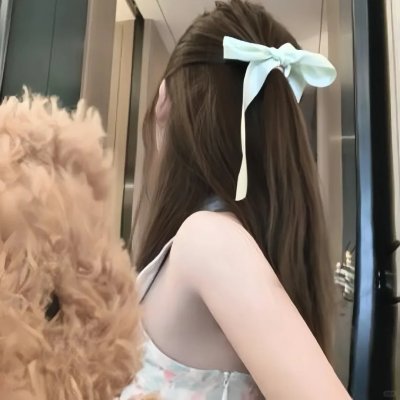 裸男孩